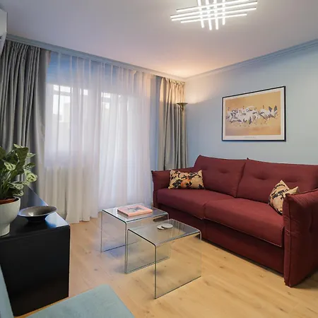 Veronica Micle- Quiet And Cozy Near Piata Victoriei Bucharest